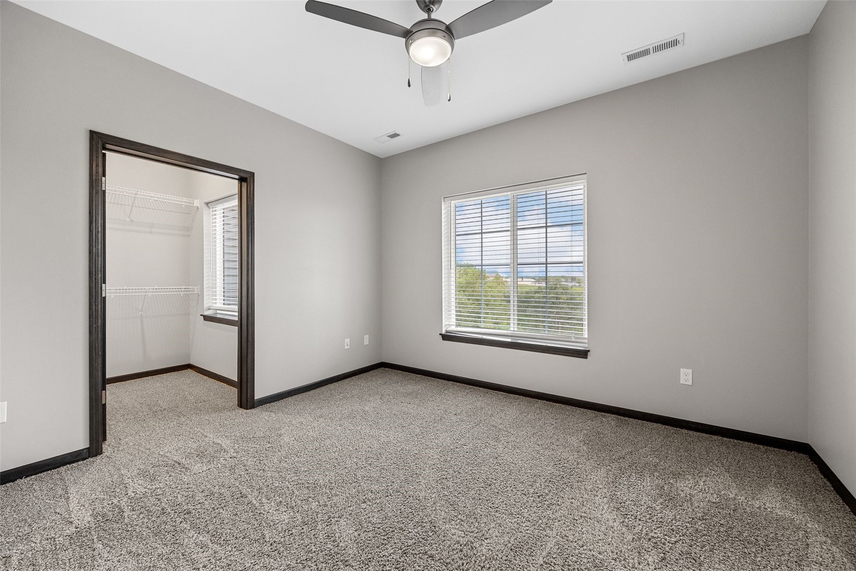 2871 Spring Rose Circle Coralville IA 52241