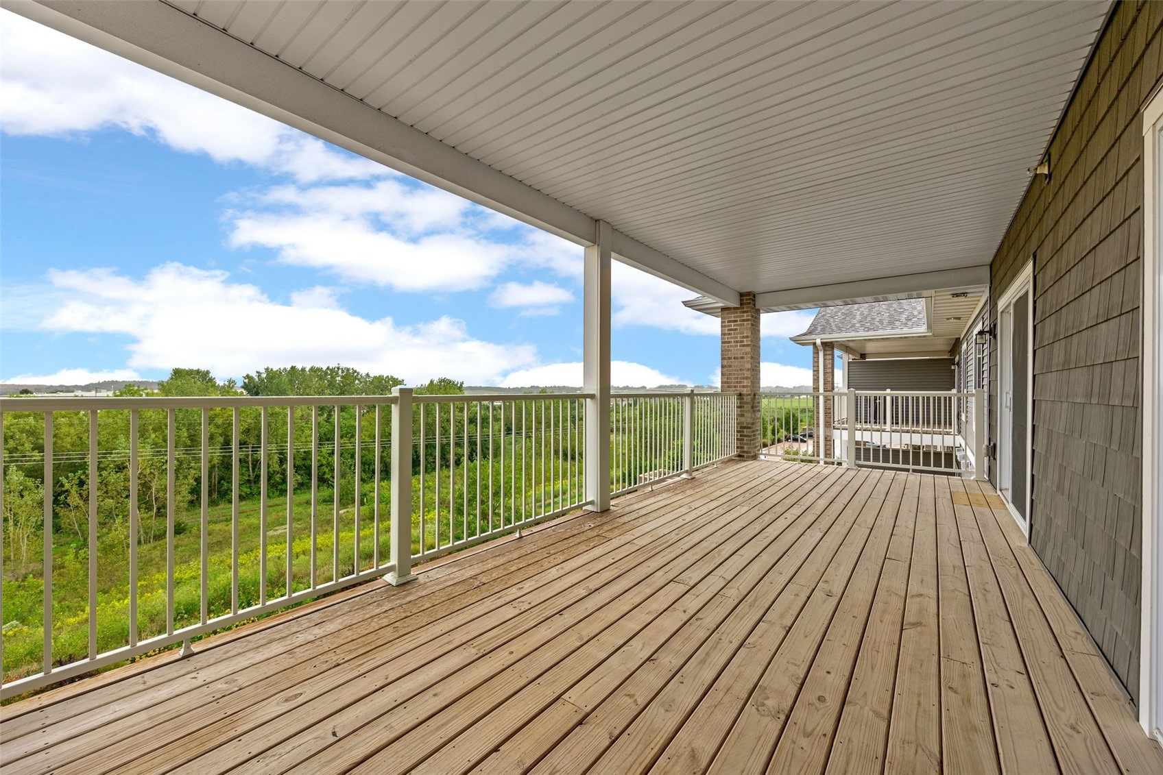 2871 Spring Rose Circle Coralville IA 52241