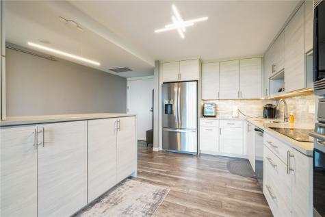 2222 1st Avenue NE Cedar Rapids IA 52402