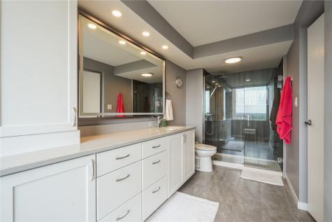 2222 1st Avenue NE Cedar Rapids IA 52402