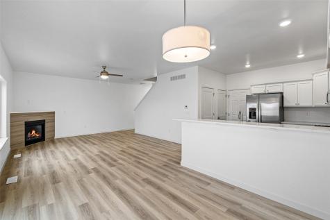 1405 Winterberry Lane North Liberty IA 52317