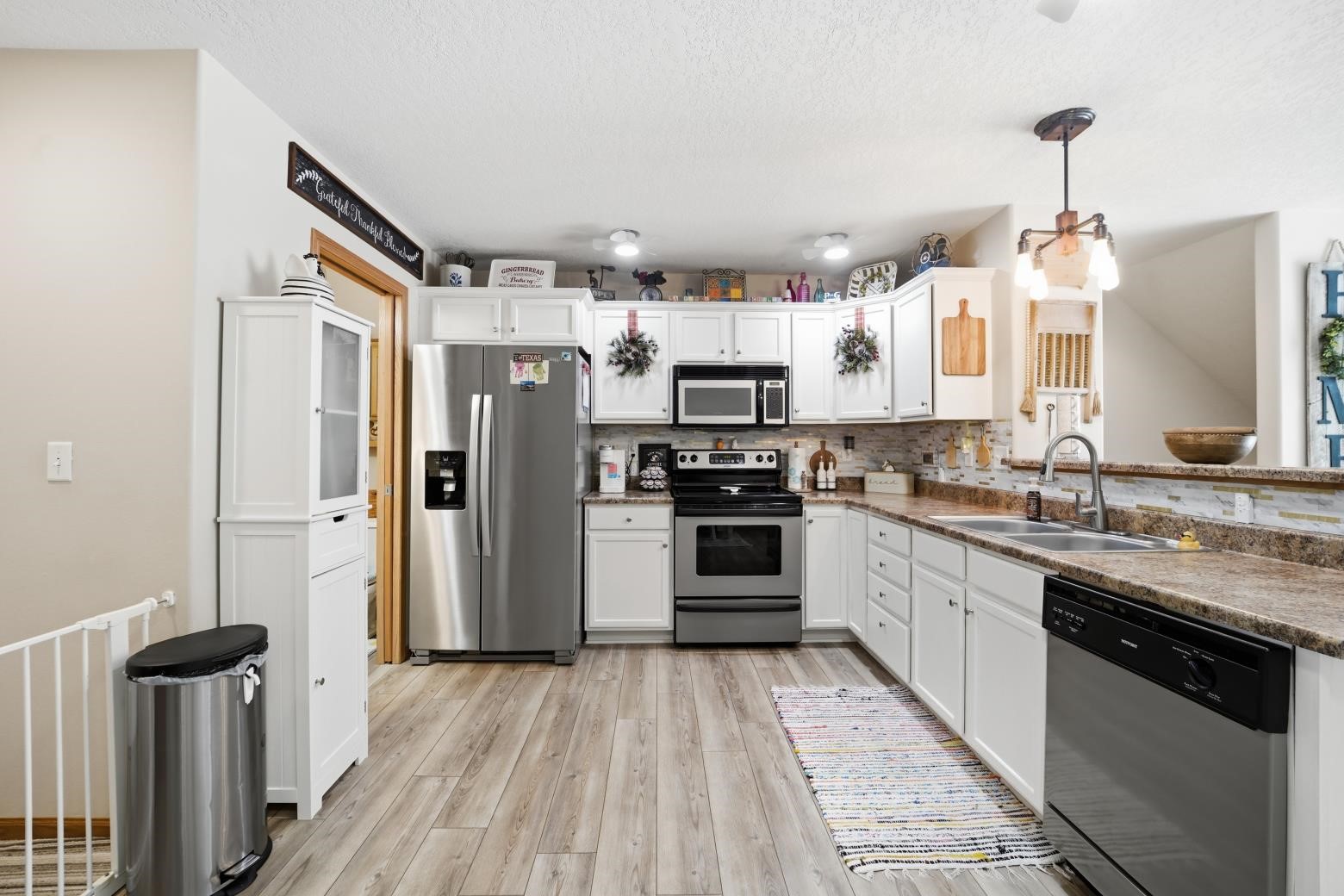1312 Lois Lane Waterloo IA 50702