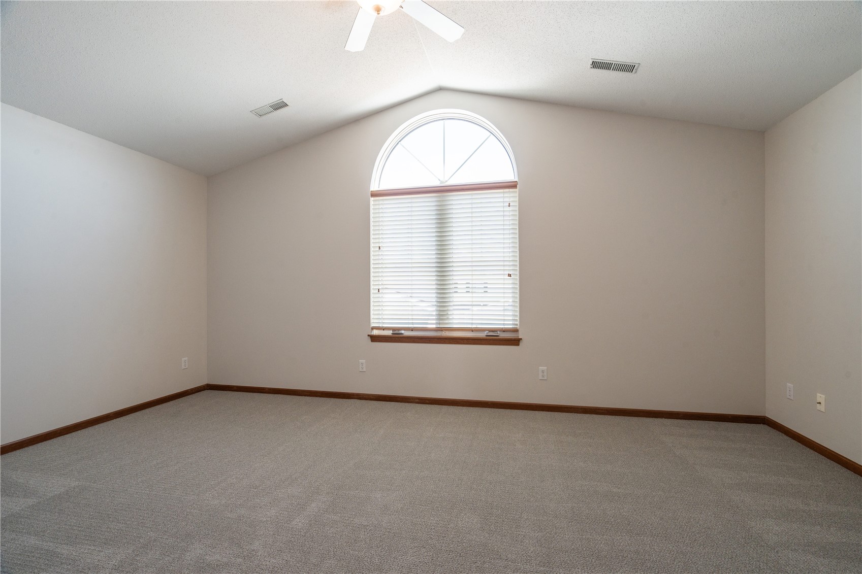 2720 6th Street Marion IA 52302