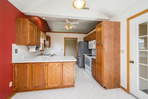 4525 Westchester Drive NE Cedar Rapids IA 52402
