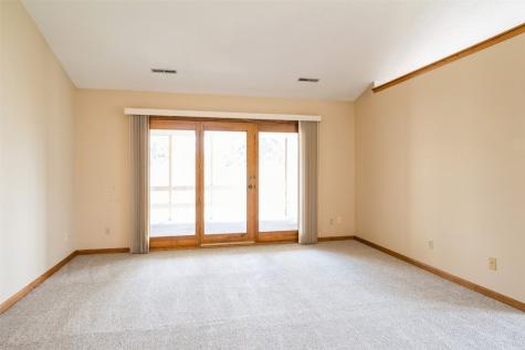 4525 Westchester Drive NE Cedar Rapids IA 52402