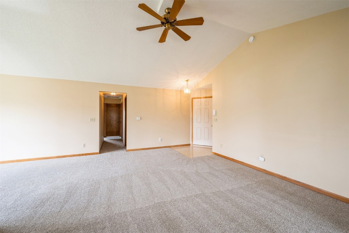 4525 Westchester Drive NE Cedar Rapids IA 52402