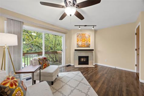 1152 Cambria Court Iowa City IA 52246