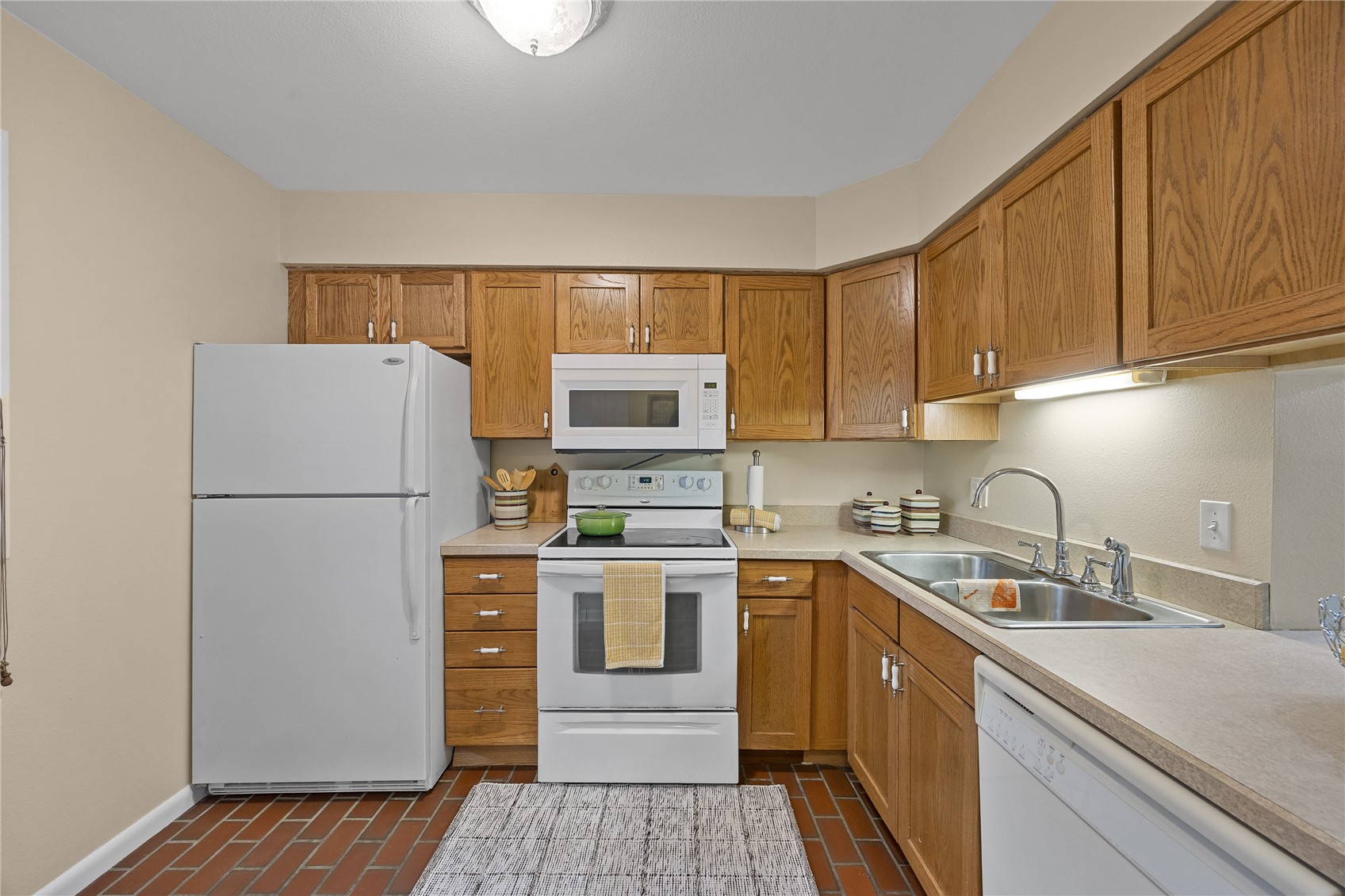 1152 Cambria Court Iowa City IA 52246