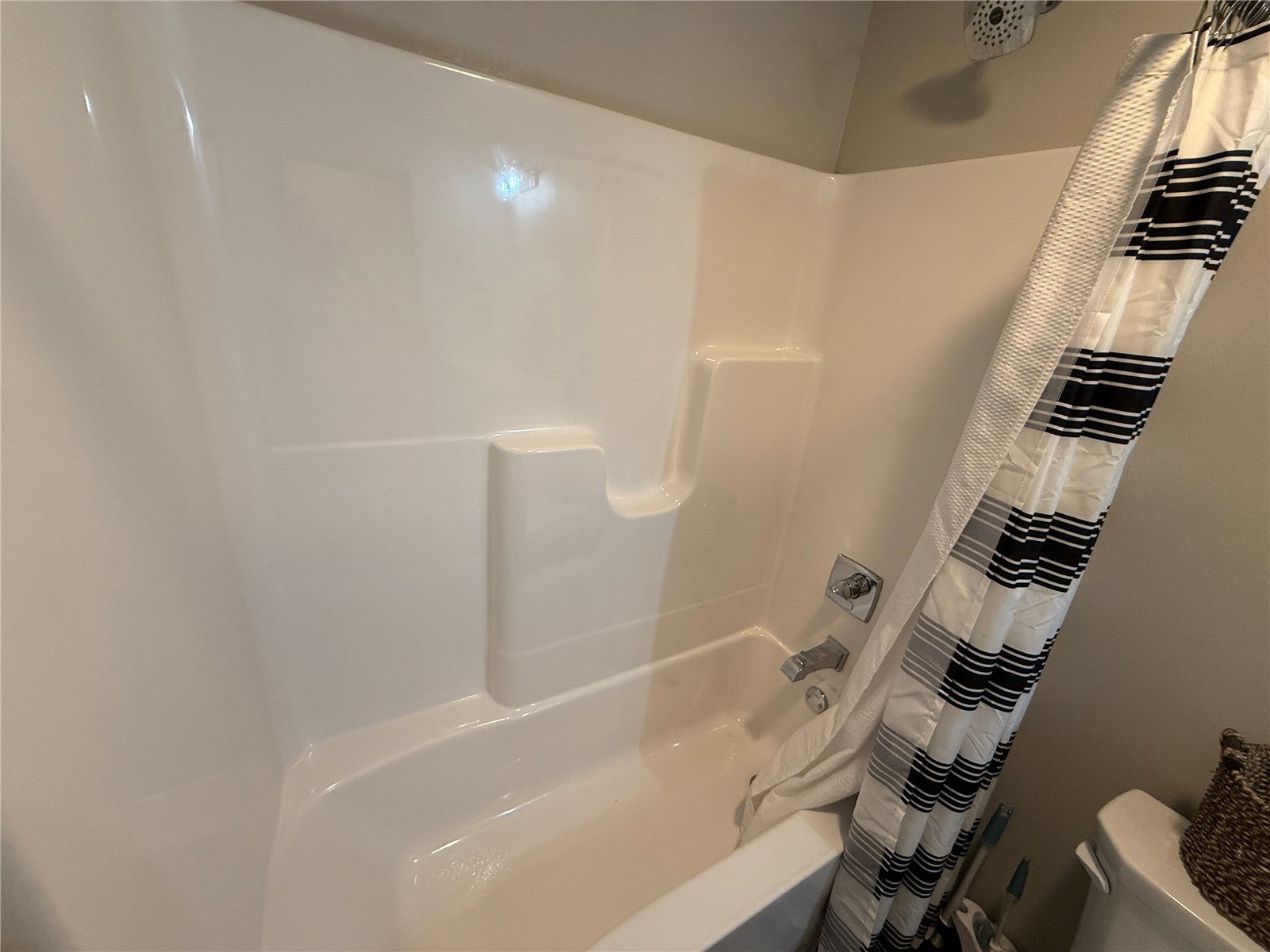 819 Prairie View Drive West Branch IA 52358