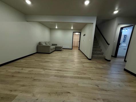 819 Prairie View Drive West Branch IA 52358