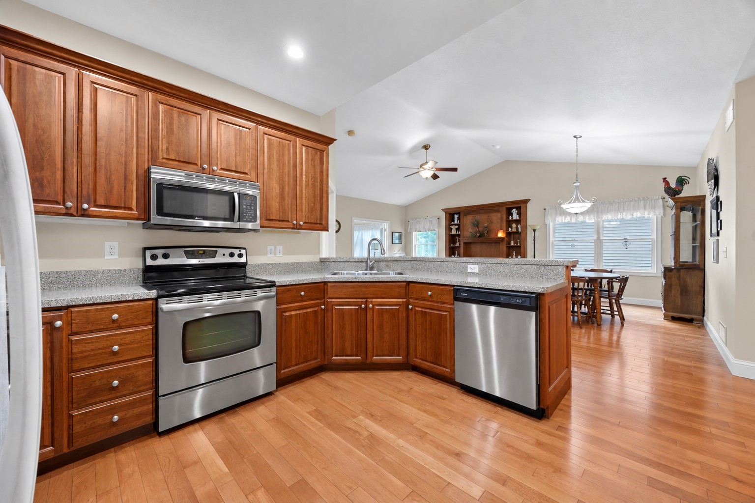 319 13th Avenue SW Mt Vernon IA 52314