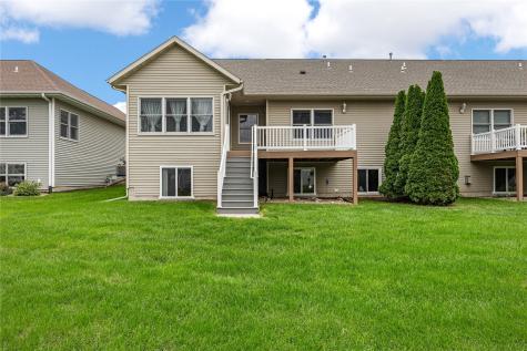 319 13th Avenue SW Mt Vernon IA 52314