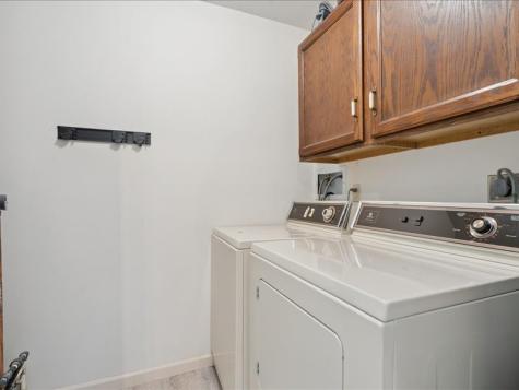 3802 Foxborough Terrace NE Unit C Cedar Rapids IA 52402