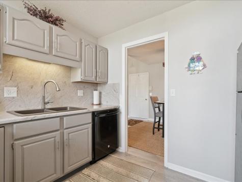 3802 Foxborough Terrace NE Unit C Cedar Rapids IA 52402