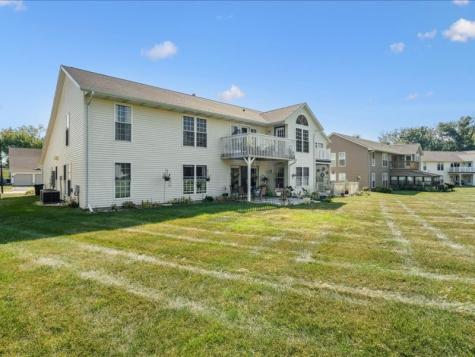 3802 Foxborough Terrace NE Unit C Cedar Rapids IA 52402