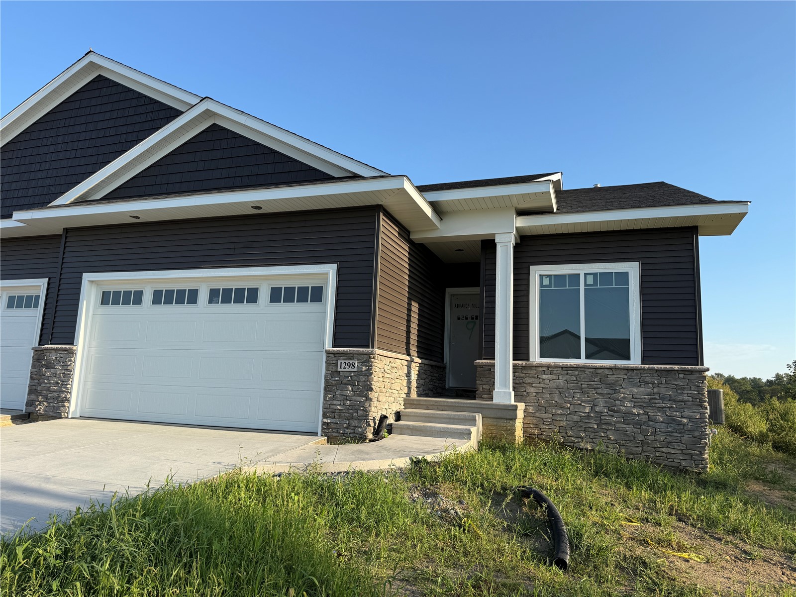1298 Berkshire Lane North Liberty IA 52317