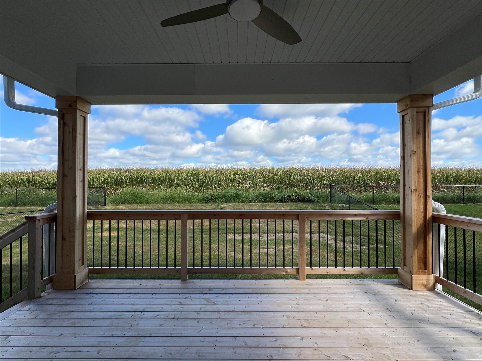 1298 Berkshire Lane North Liberty IA 52317