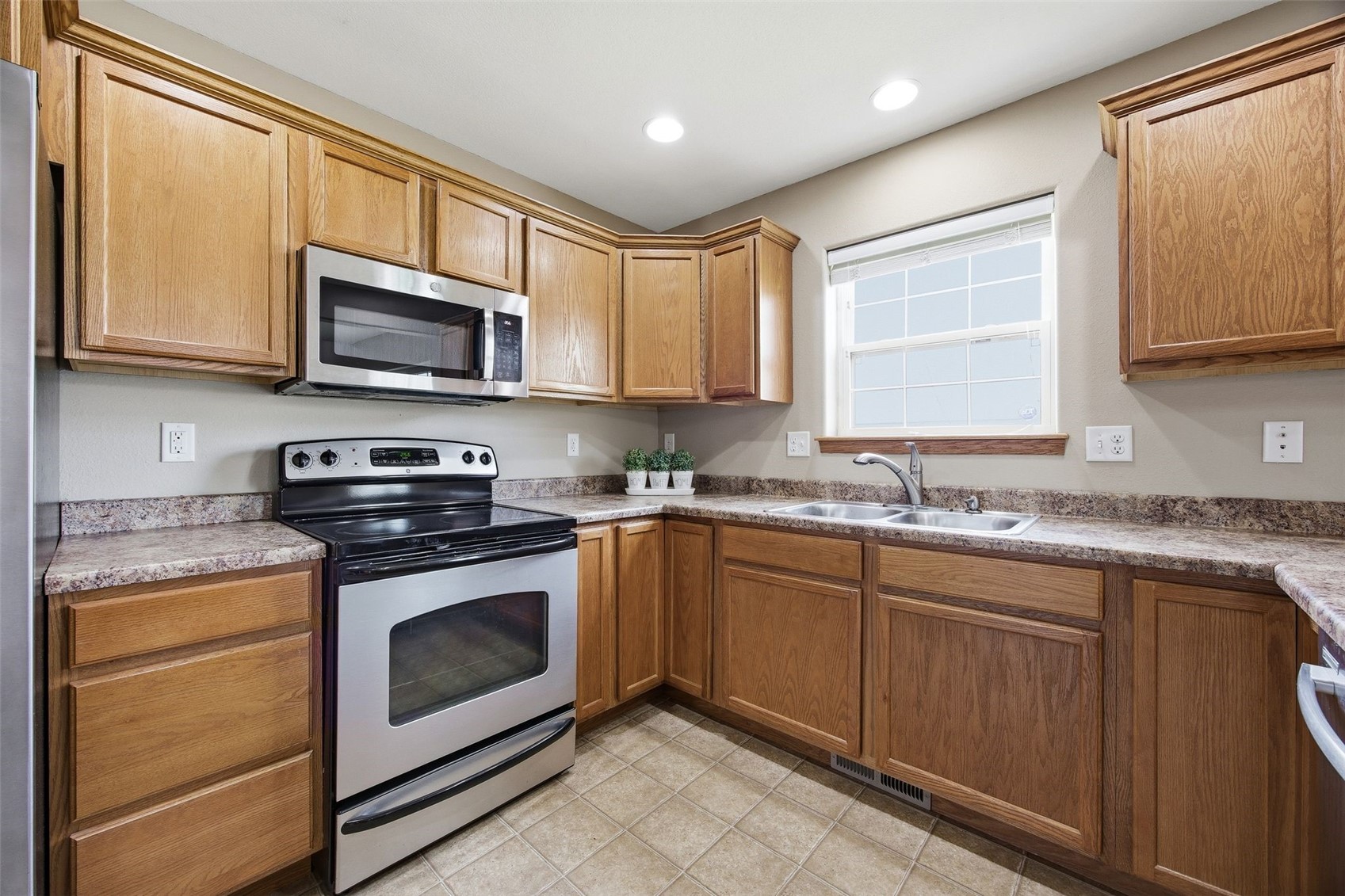 1577 Hunters Creek Way Marion IA 52302