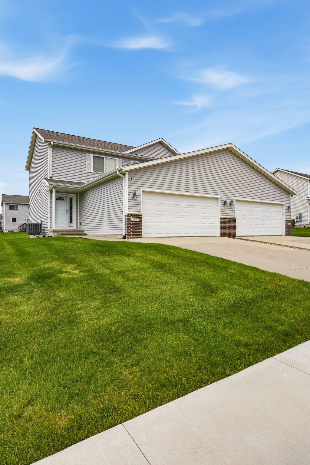 1577 Hunters Creek Way Marion IA 52302