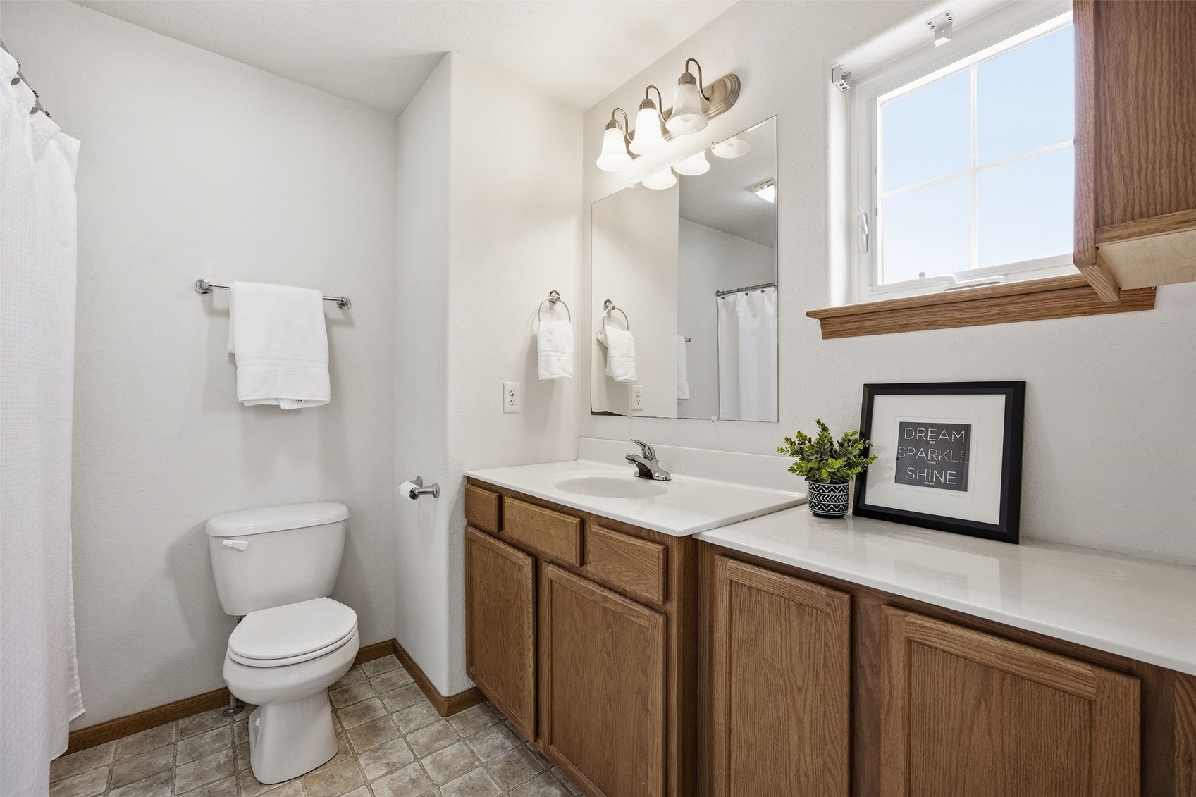 1577 Hunters Creek Way Marion IA 52302