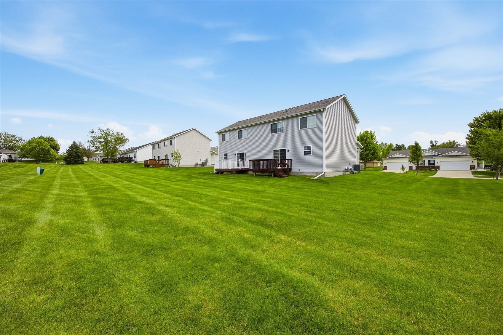 1577 Hunters Creek Way Marion IA 52302