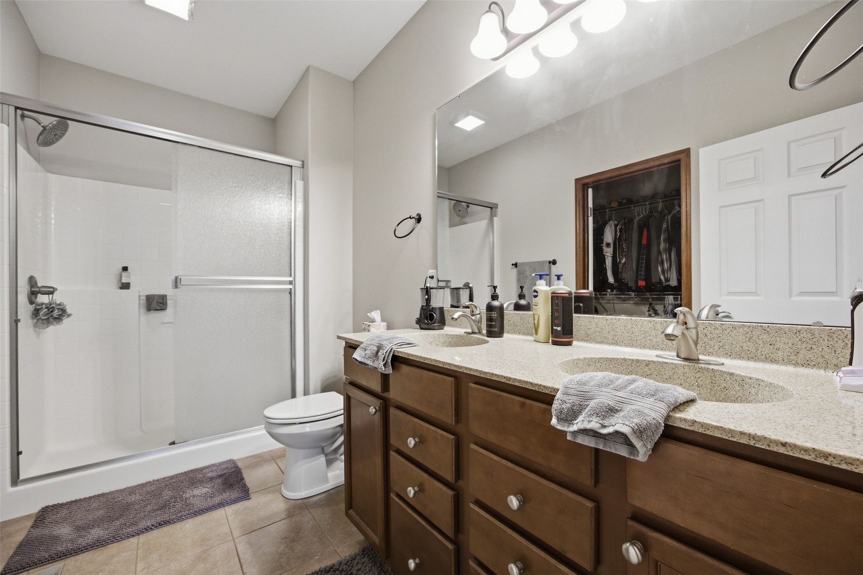 912 NE Dorchester Place NE Cedar Rapids IA 52402