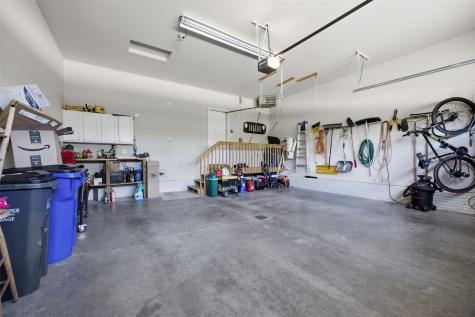 912 NE Dorchester Place NE Cedar Rapids IA 52402