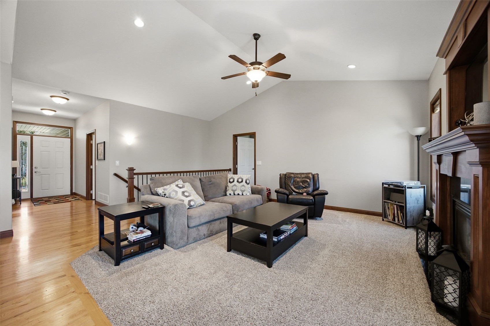 912 NE Dorchester Place NE Cedar Rapids IA 52402