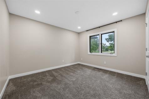 1011 Rochester Avenue Iowa City IA 52245