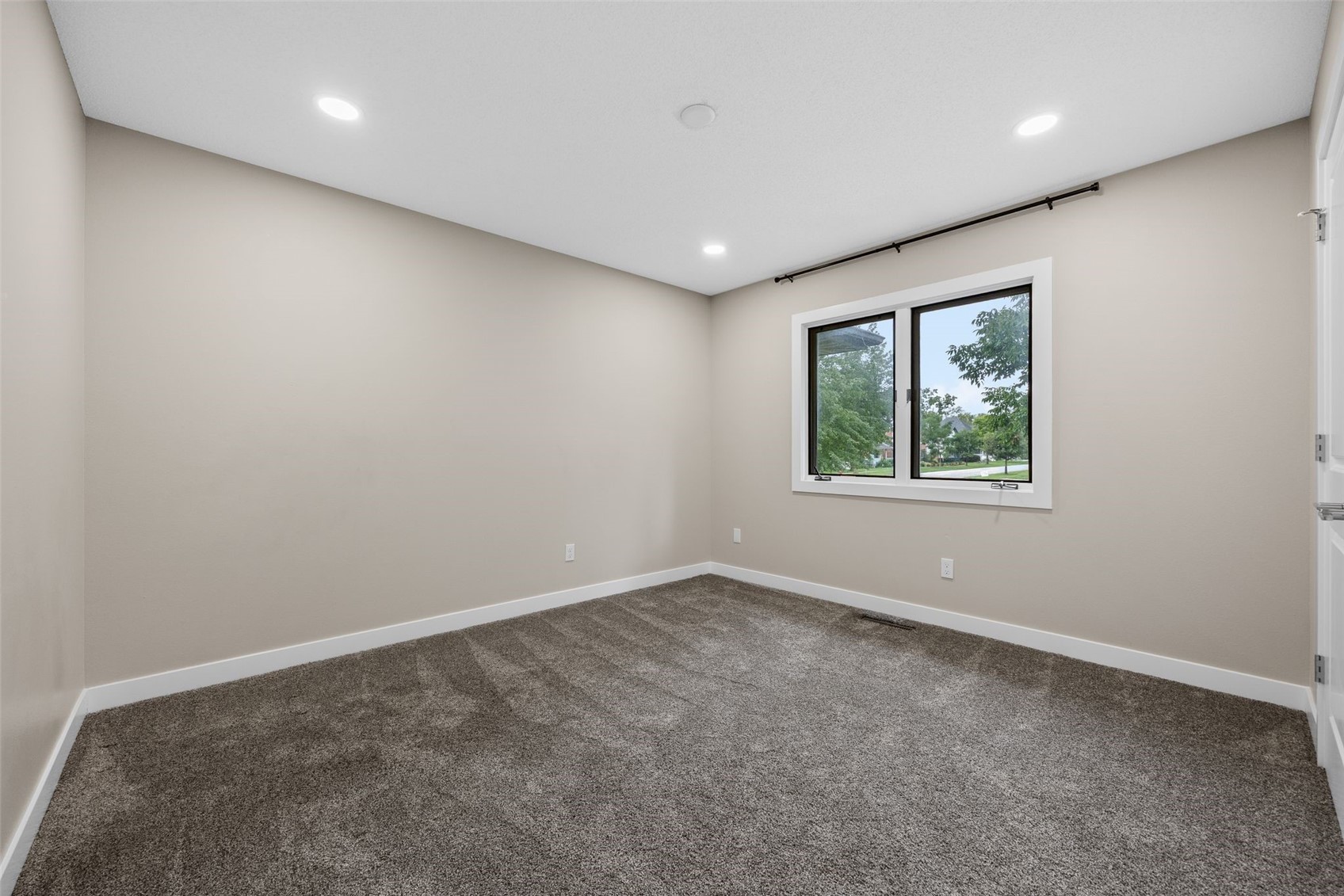 1011 Rochester Avenue Iowa City IA 52245