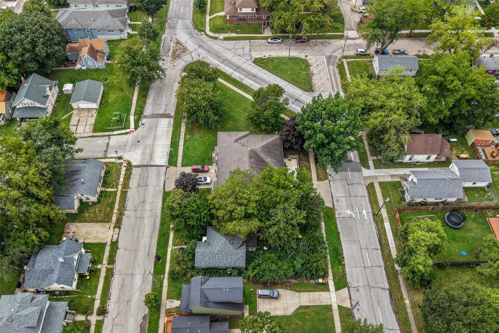 1011 Rochester Avenue Iowa City IA 52245