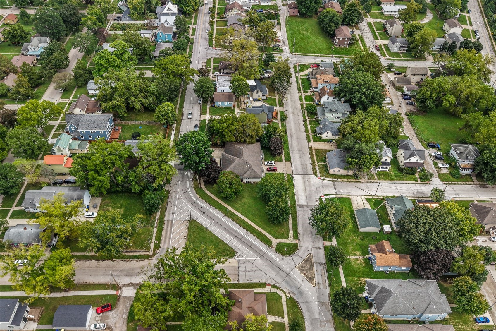 1011 Rochester Avenue Iowa City IA 52245