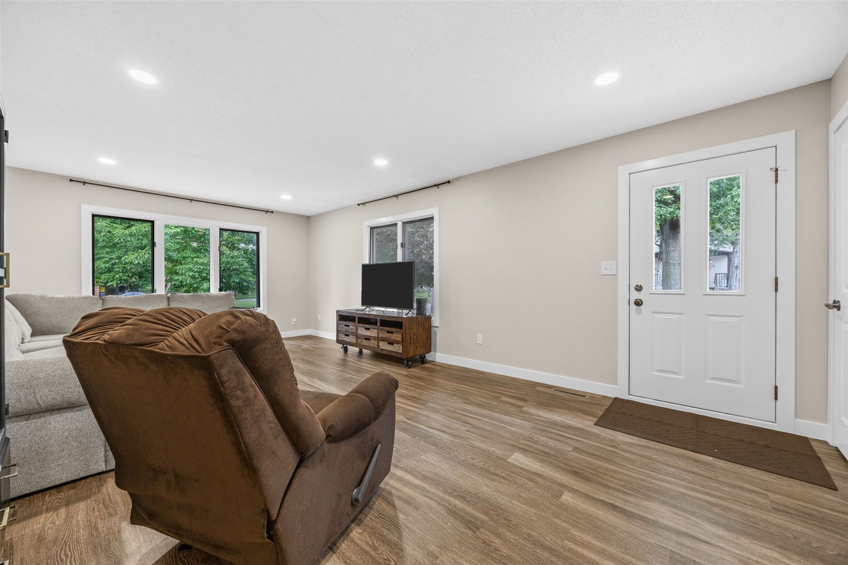 1011 Rochester Avenue Iowa City IA 52245