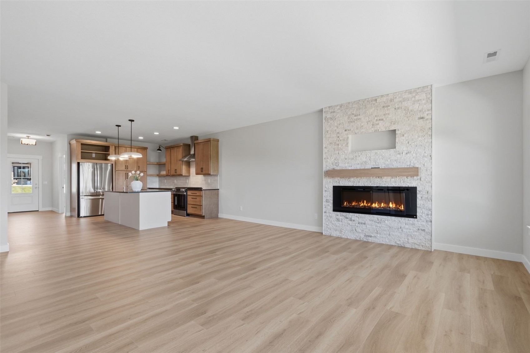 305 Dutch Drive Robins IA 52328