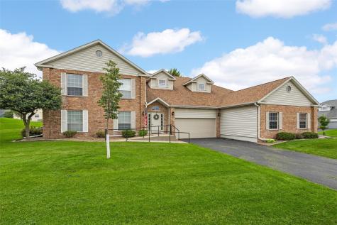 4761 Westchester Drive NE Cedar Rapids IA 52402