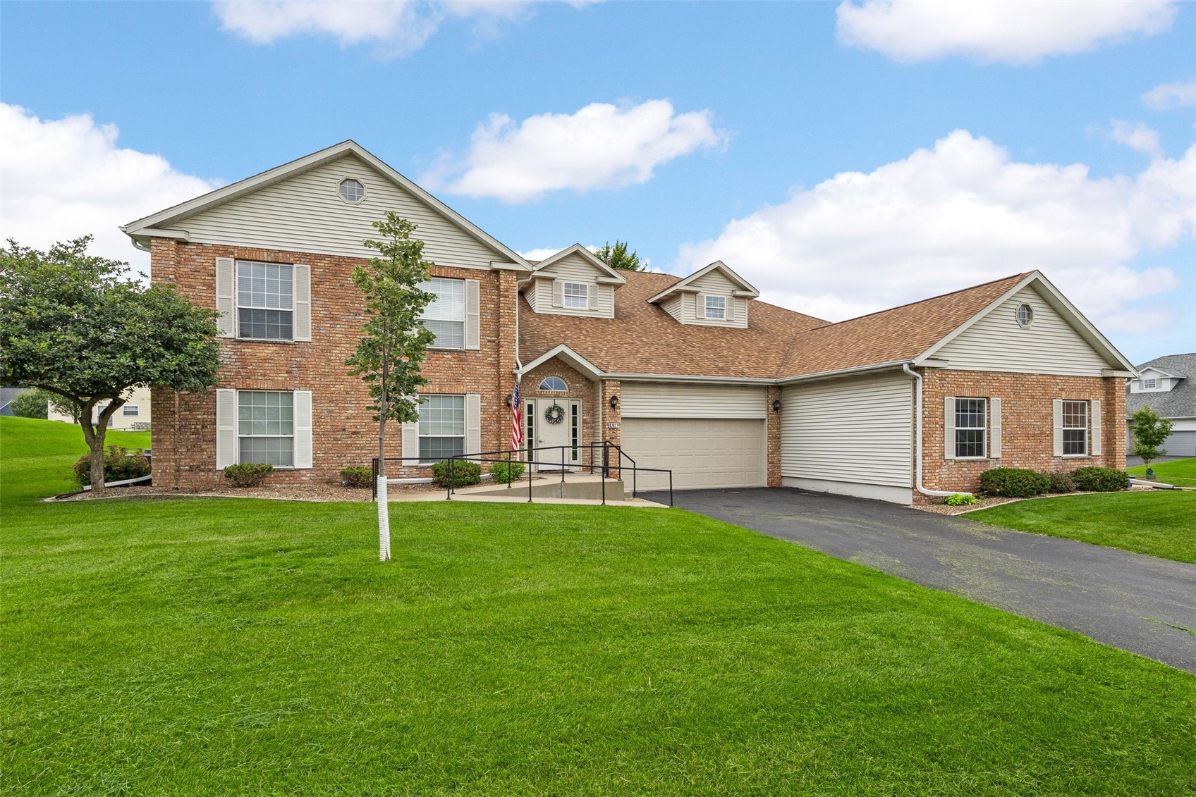 4761 Westchester Drive NE Cedar Rapids IA 52402