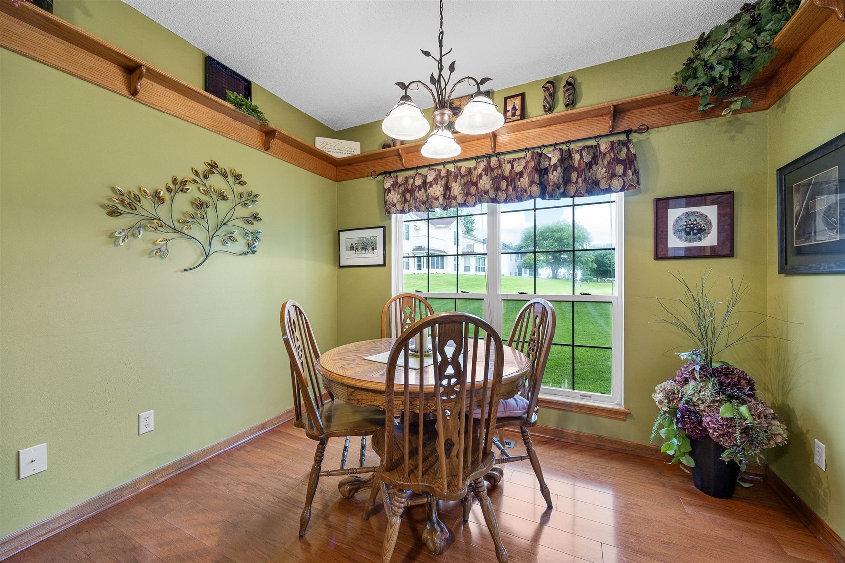 4761 Westchester Drive NE Cedar Rapids IA 52402