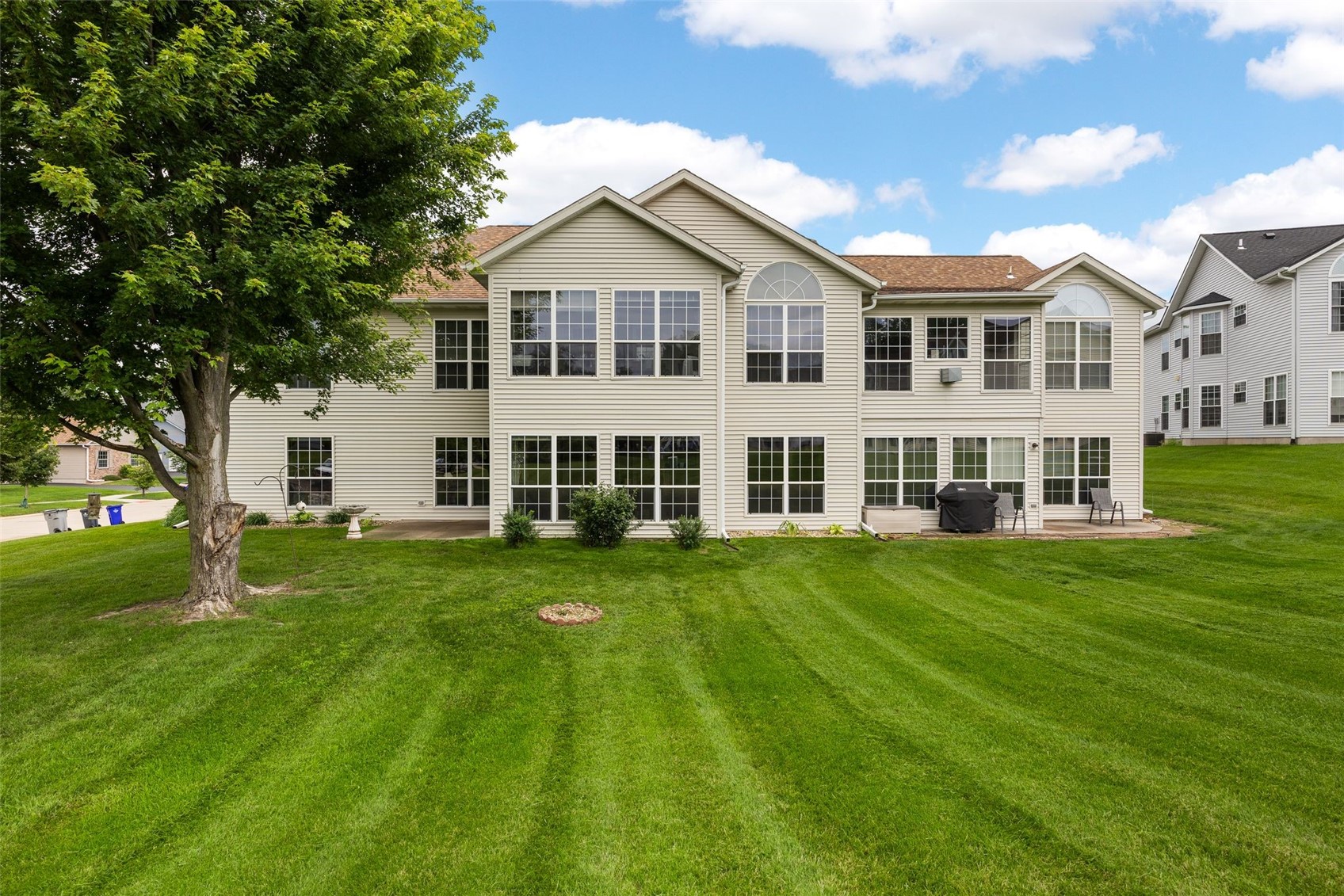4761 Westchester Drive NE Cedar Rapids IA 52402