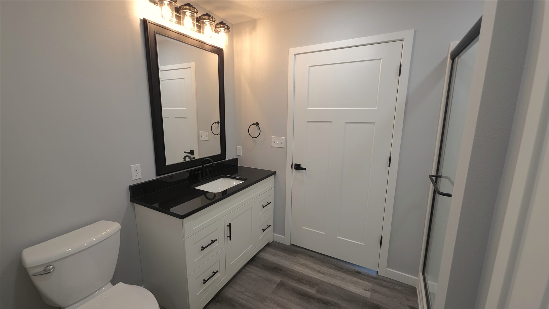 1413 13th Avenue Belle Plaine IA 52208