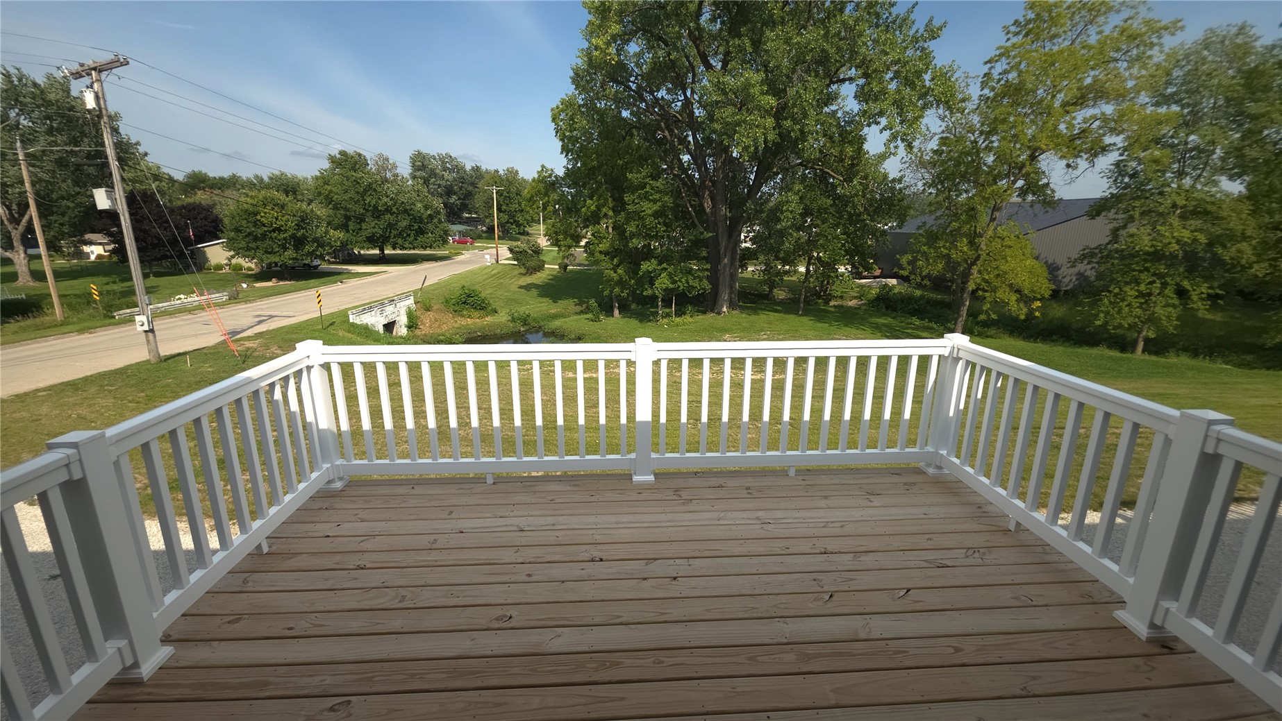 1413 13th Avenue Belle Plaine IA 52208