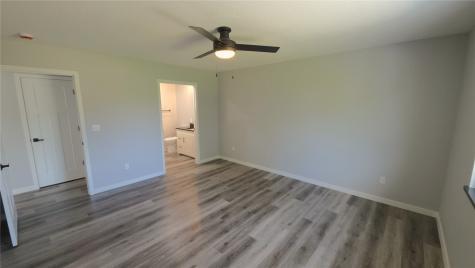 1413 13th Avenue Belle Plaine IA 52208