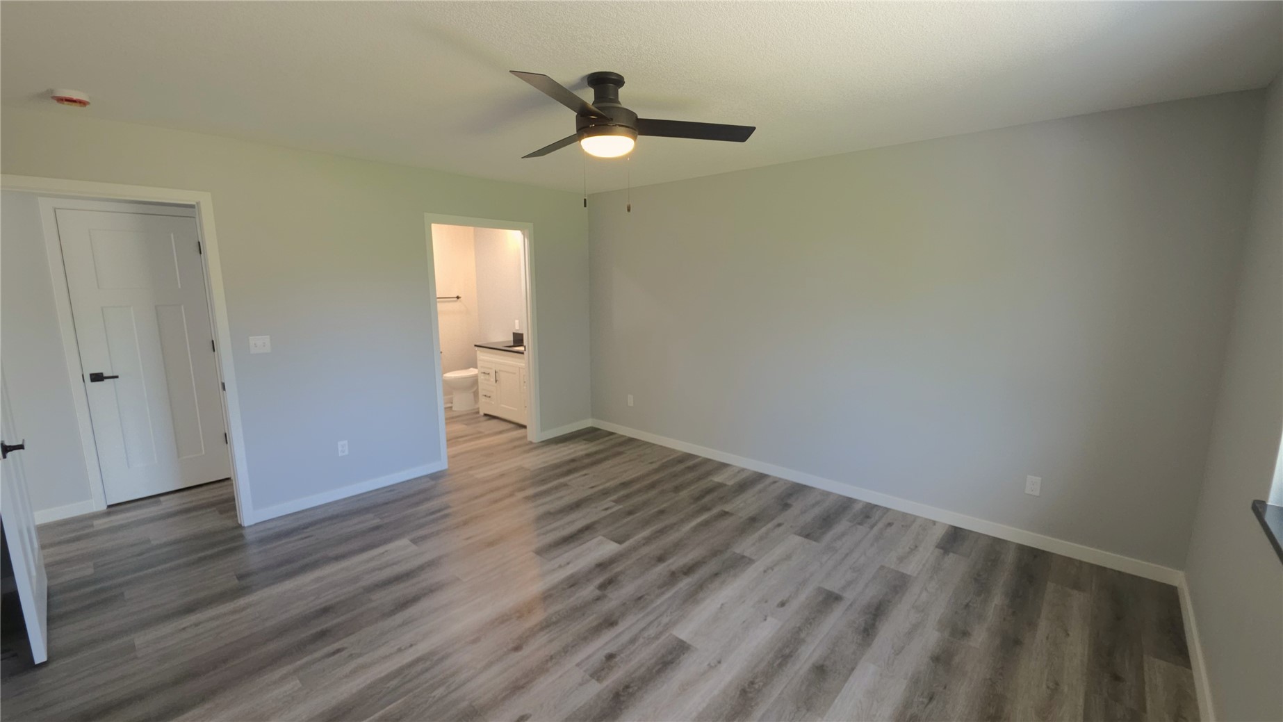 1413 13th Avenue Belle Plaine IA 52208