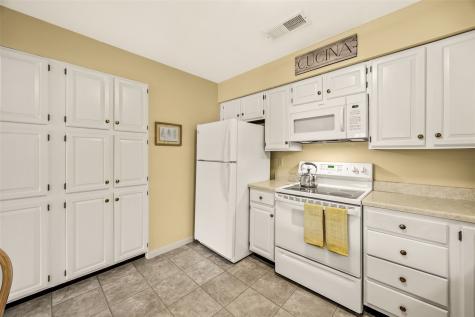 2135 1st Avenue SE Cedar Rapids IA 52403