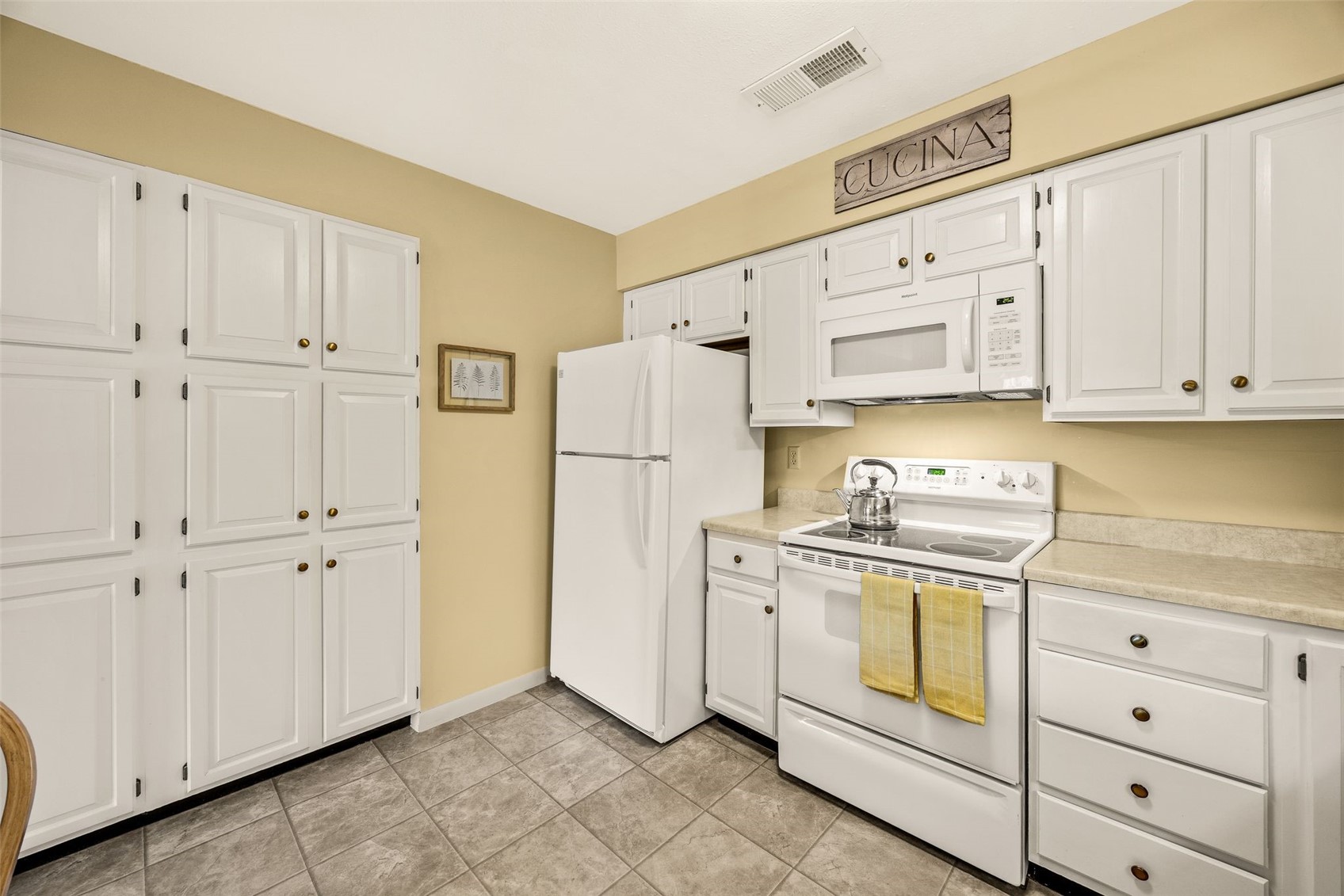 2135 1st Avenue SE Cedar Rapids IA 52403