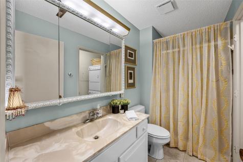 2135 1st Avenue SE Cedar Rapids IA 52403