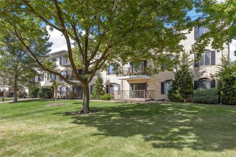 2135 1st Avenue SE Cedar Rapids IA 52403