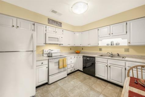 2135 1st Avenue SE Cedar Rapids IA 52403