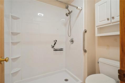 6706 Waterview Drive Cedar Rapids IA 52404