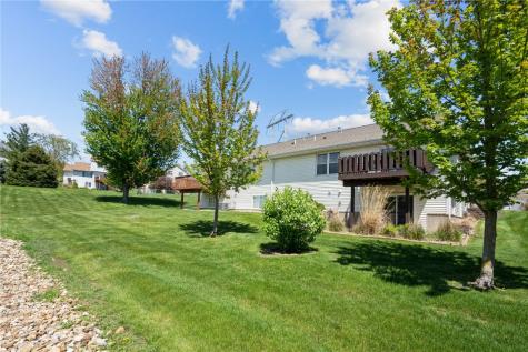 6706 Waterview Drive Cedar Rapids IA 52404