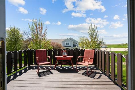 6706 Waterview Drive Cedar Rapids IA 52404